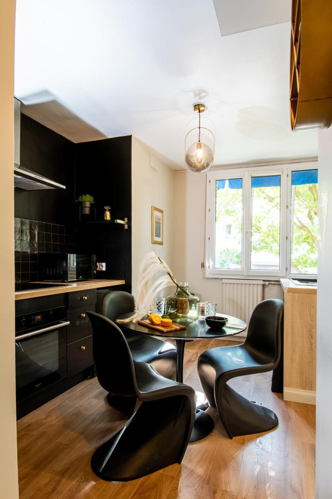 Suite Maddison Villeurbanne Ngoại thất bức ảnh